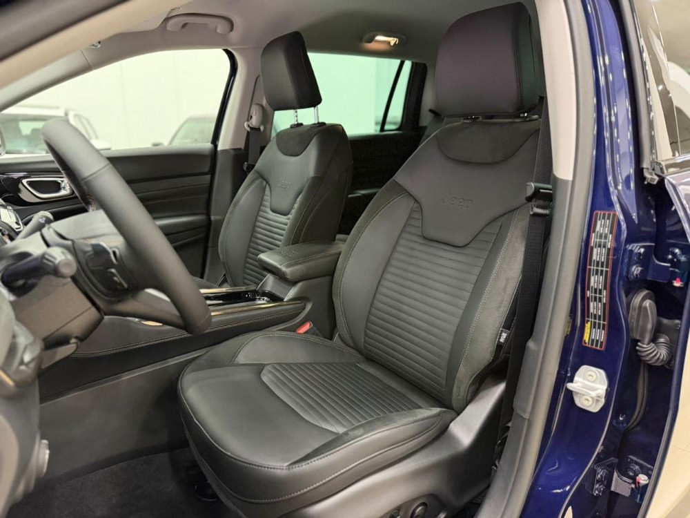 Jeep Commander Limited — foto 10